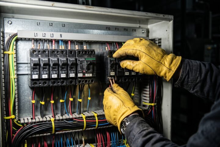 Instalaciones Eléctricas